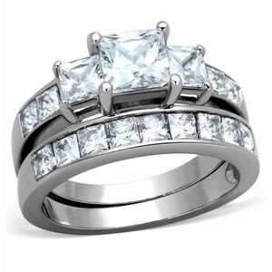 NWT Women's sz 6 Stainless Steel Cubic Zirconia Faux Diamond 2 Ring Wedding Set